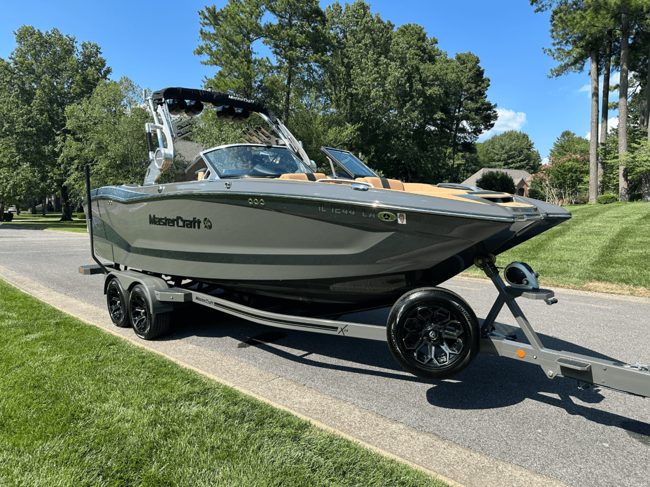 2021 Mastercraft X24 FastFiill, dual screens, 4 tower speakers, low pro trailer, heater, and MORE