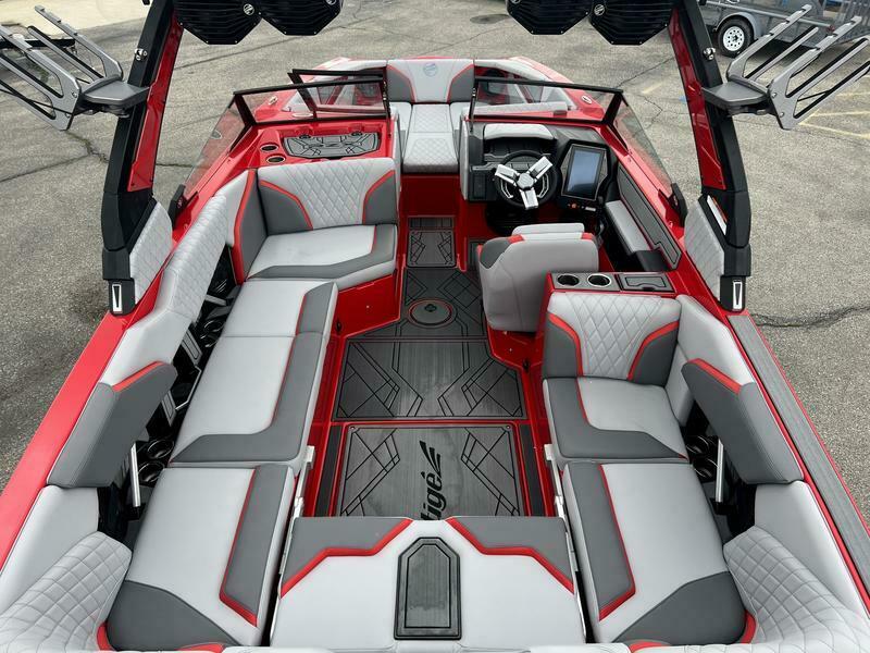 2024 TIGE 24 RXZ LOADED DUAL SUBS and Thruster