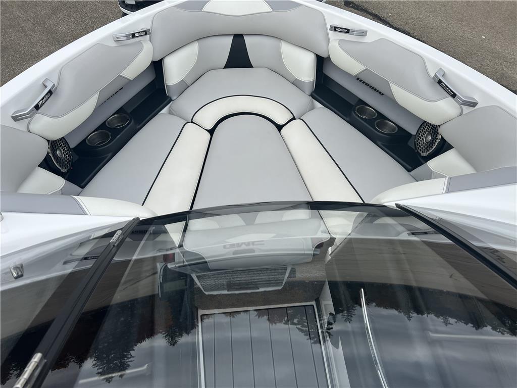 2016 Malibu Wakesetter 22 VLX