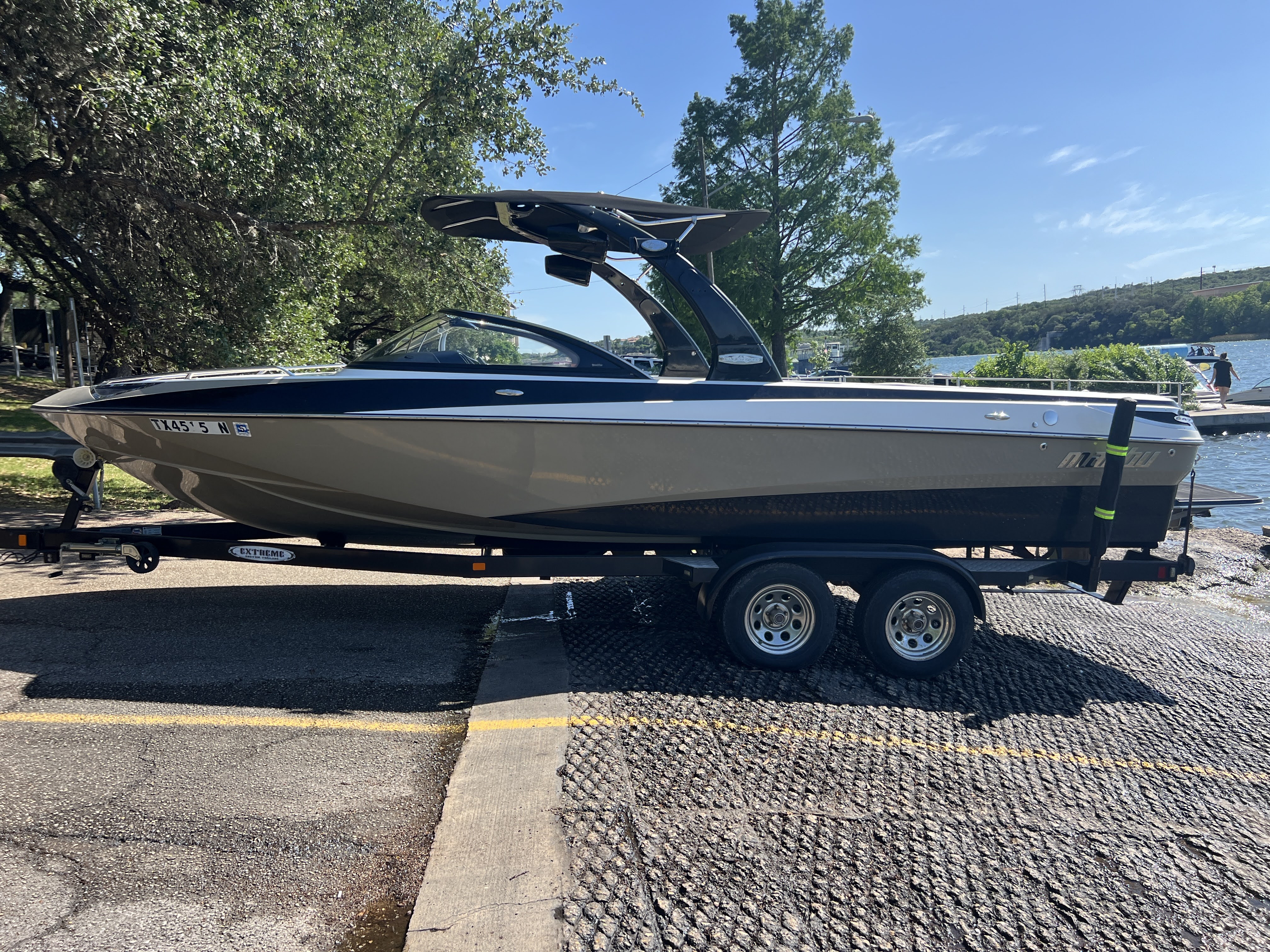 Malibu Wakesetter 247 LSV