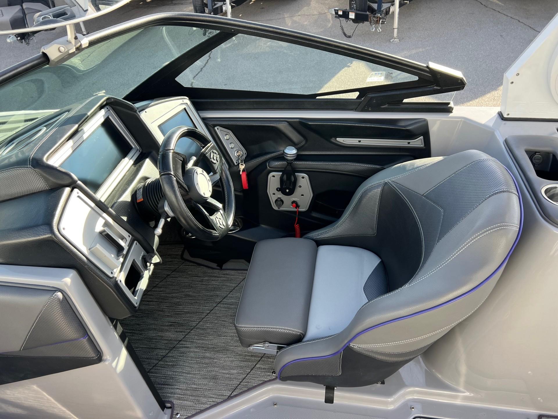 2019 Supra SL550 , 428 hours Icon