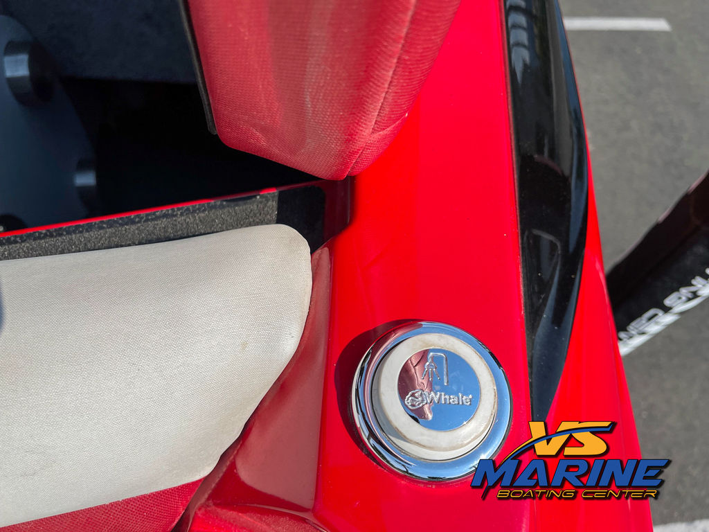 2017 Malibu Boats 25 LSV