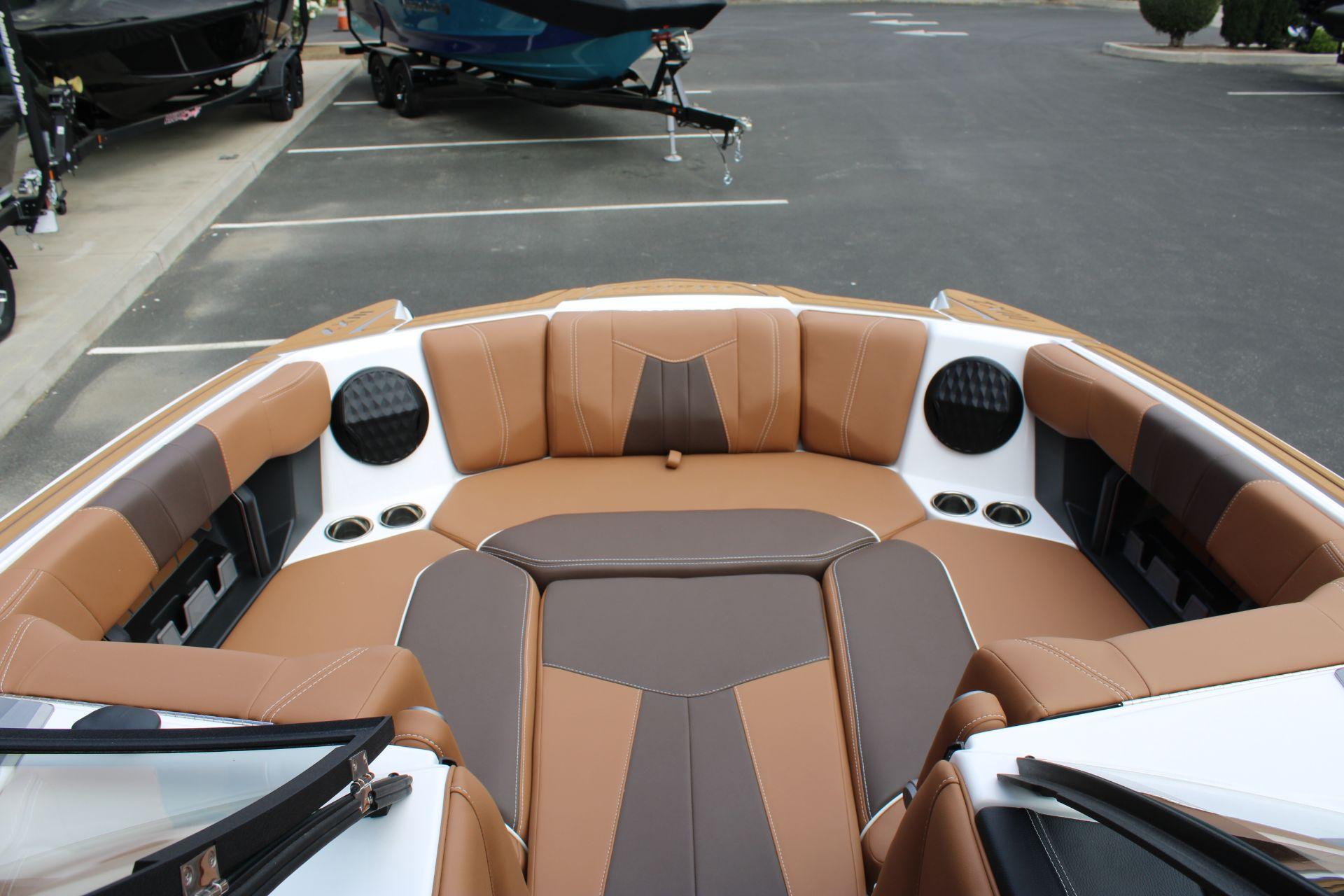 2024 Malibu 24MXZ (stock #392K)