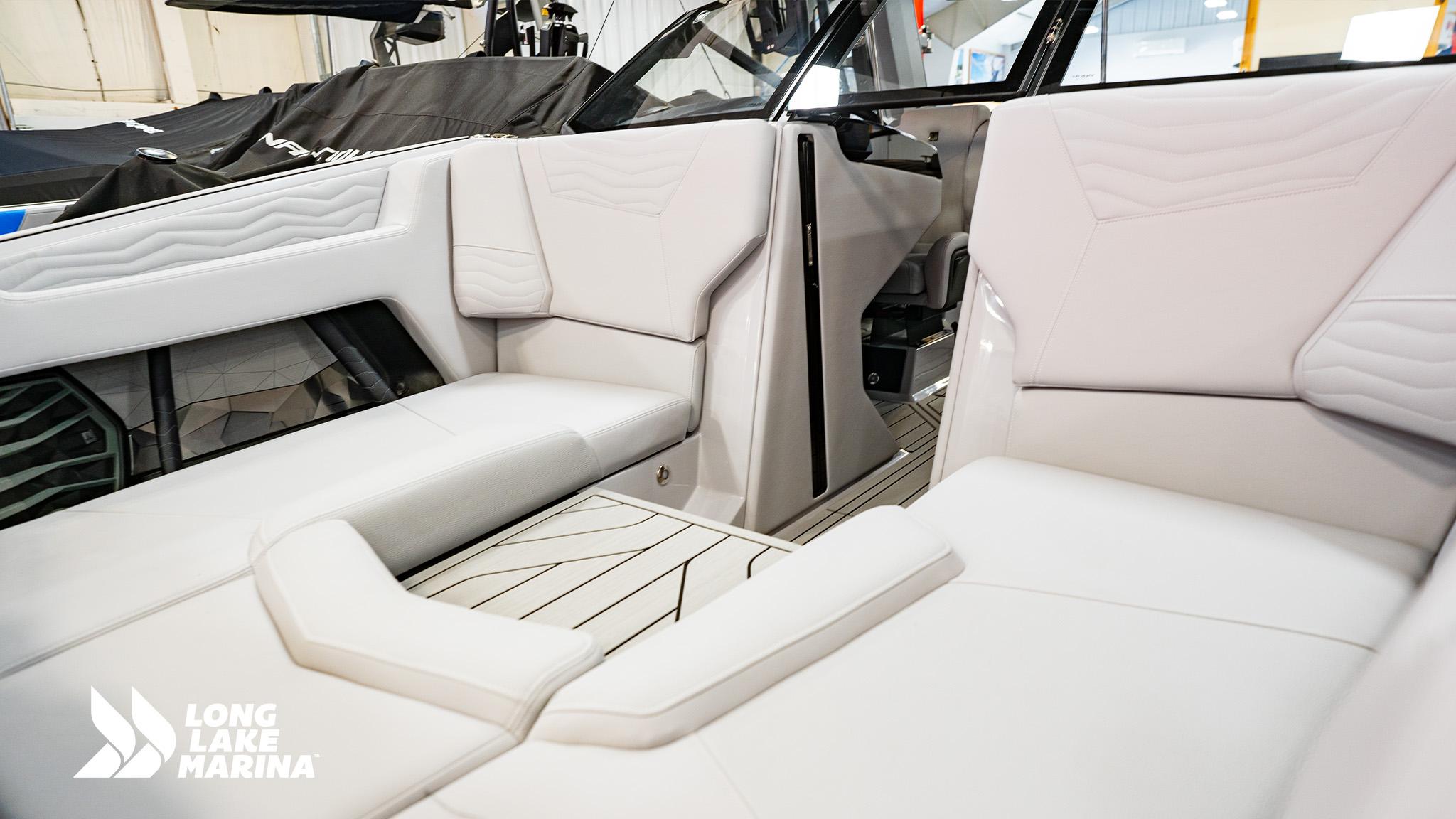 2025 Nautique G23