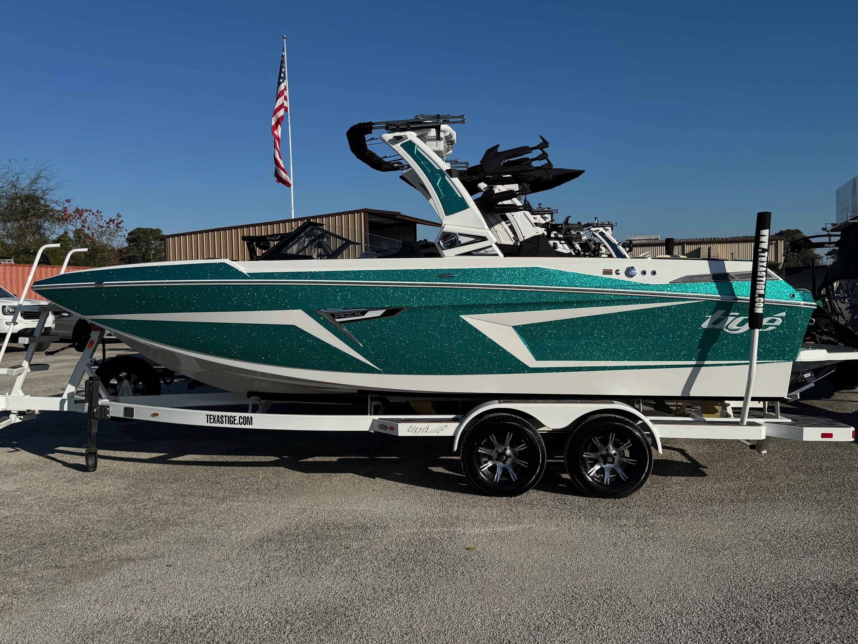 boat.Title