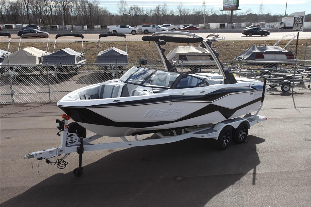 2024 Malibu Wakesetter 22 LSV