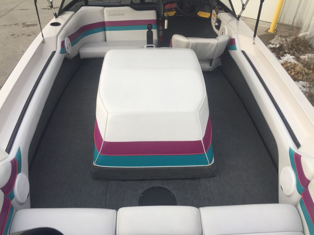 1993 Nautique Ski 196