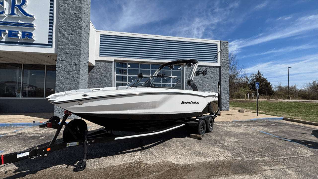 2025 MasterCraft NXT24