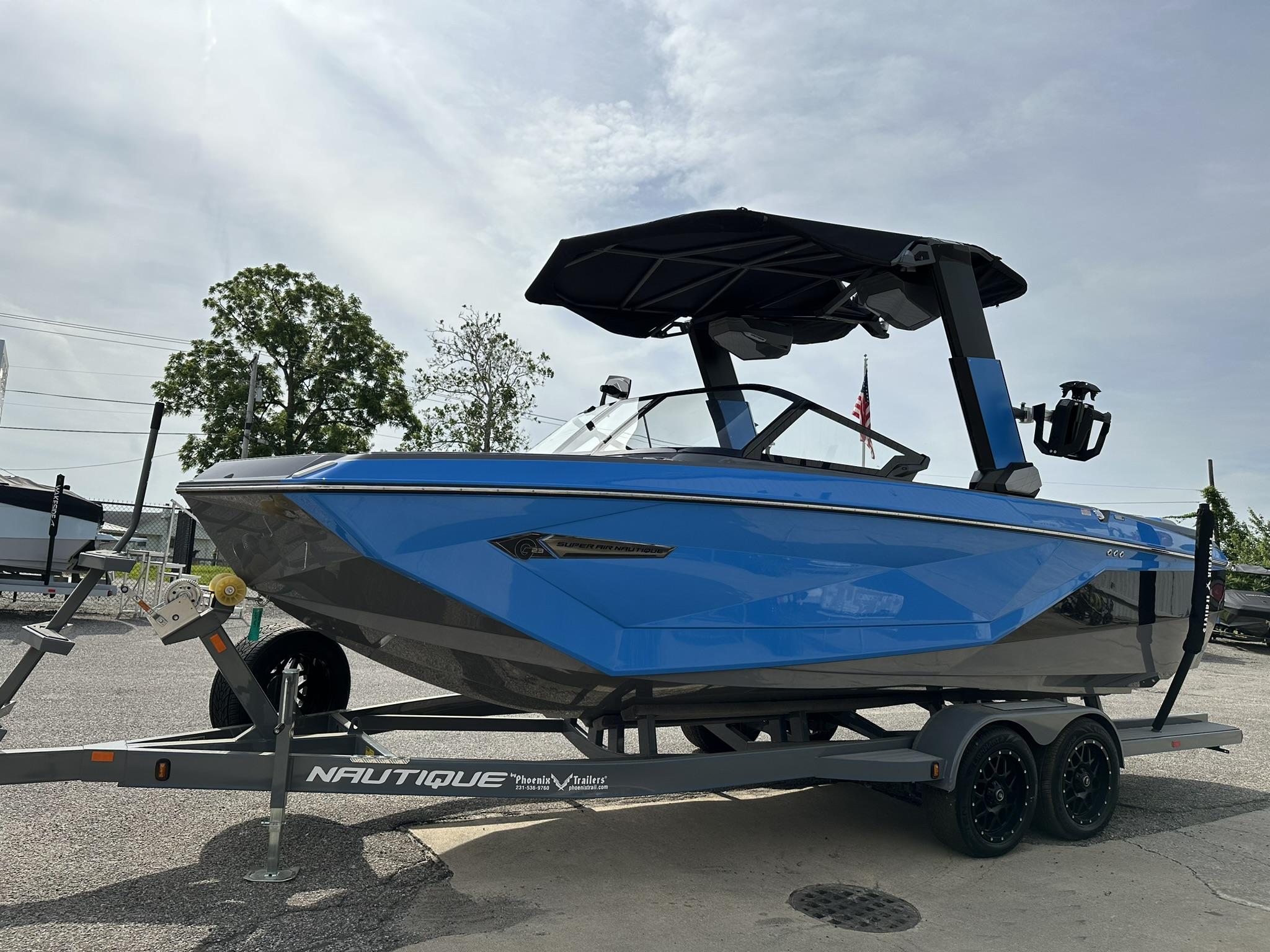 boat.Title