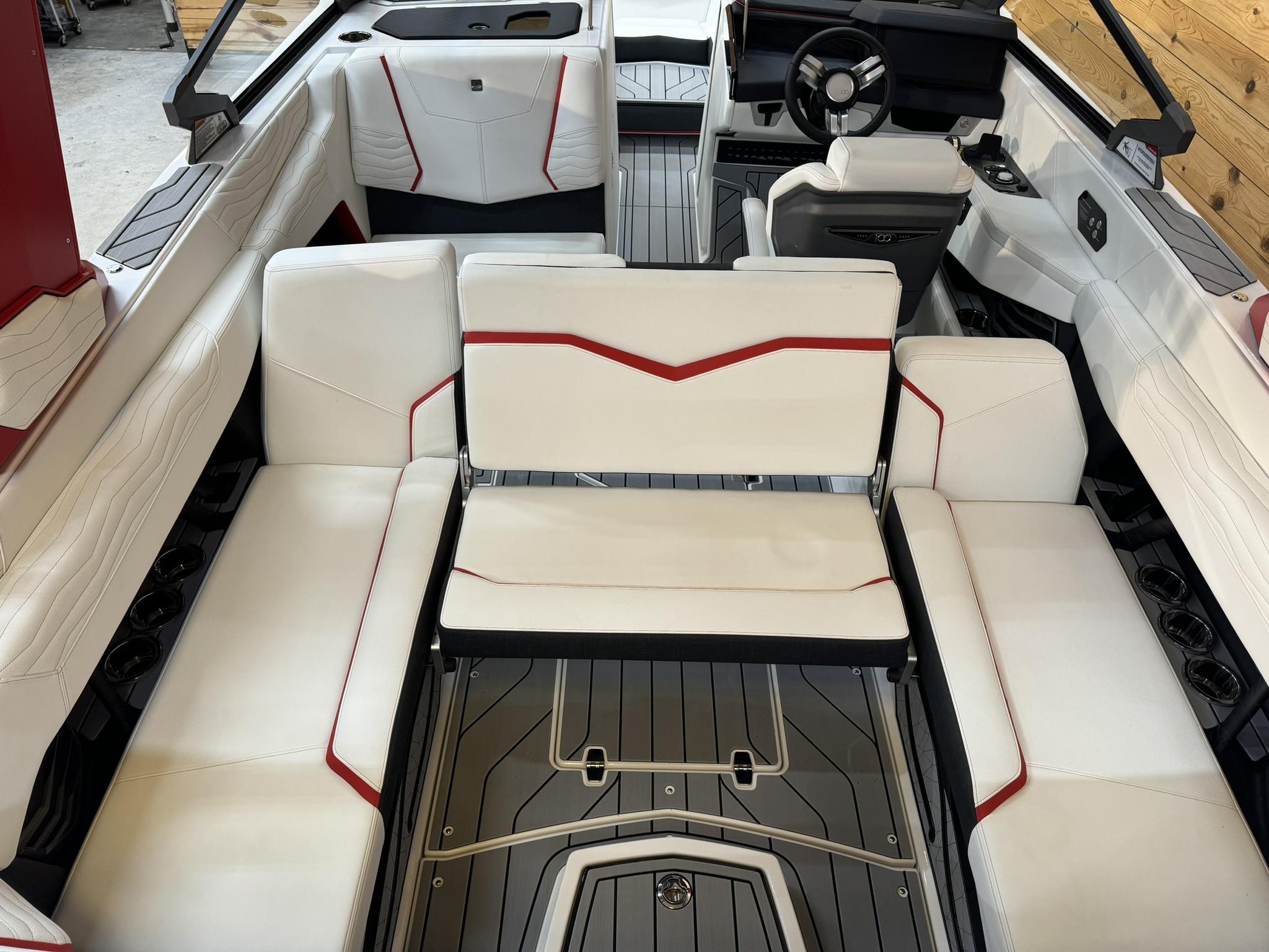 2025 Nautique G23 Icon