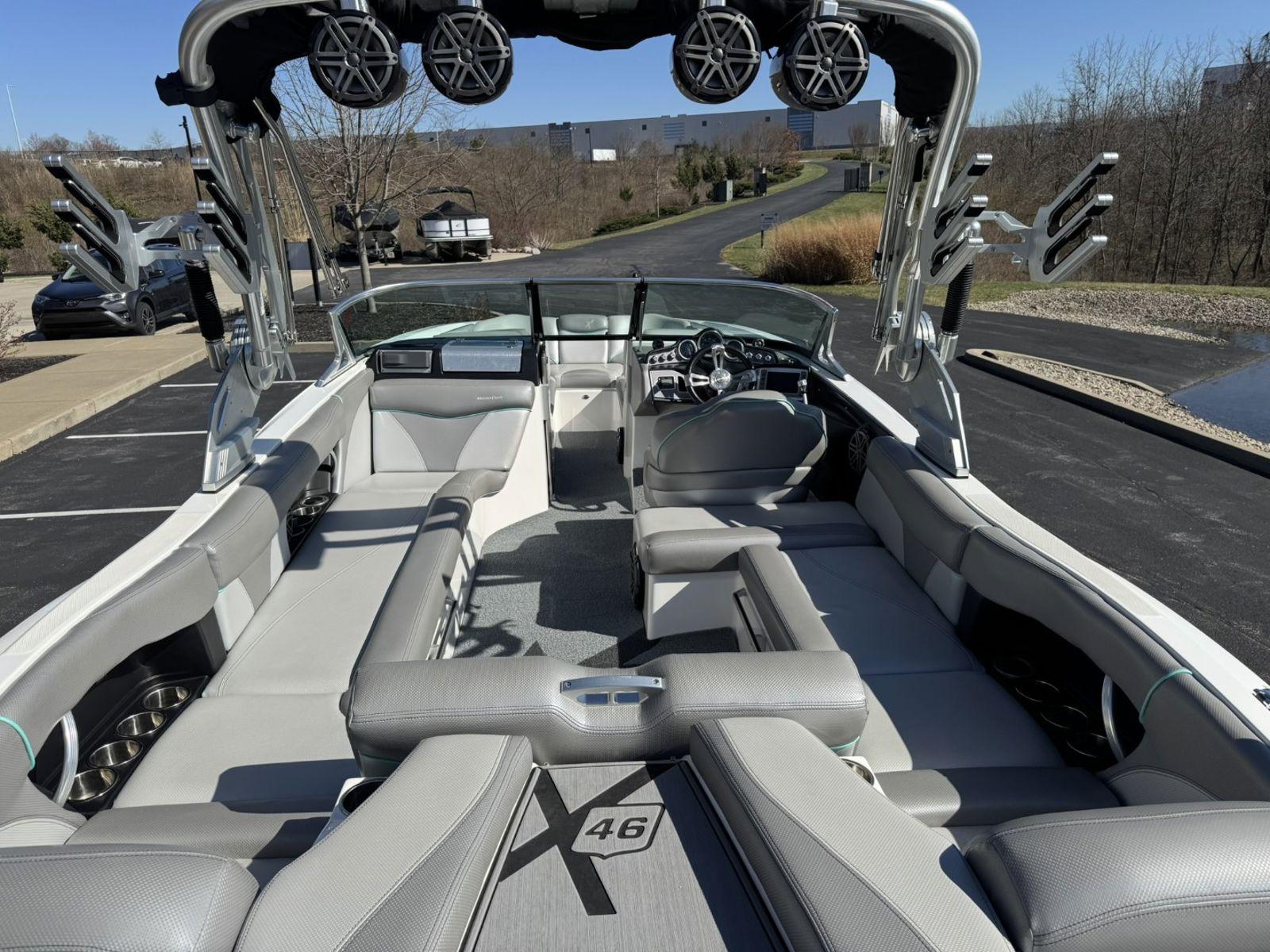 2017 MasterCraft X46