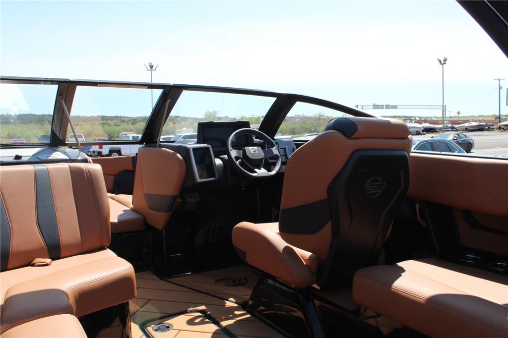2023 Malibu 22 LSV
