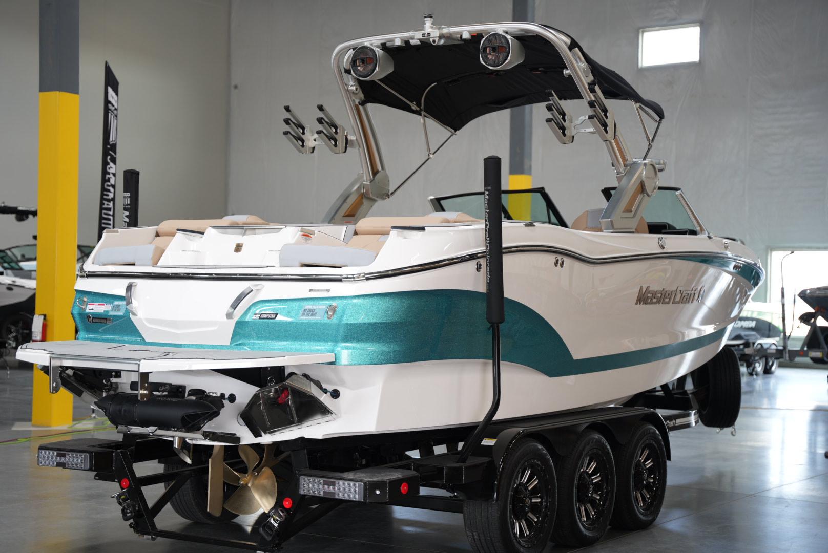 2025 MasterCraft X24 &#8211; NEW ARRIVAL! NEW 2025 COLORS!