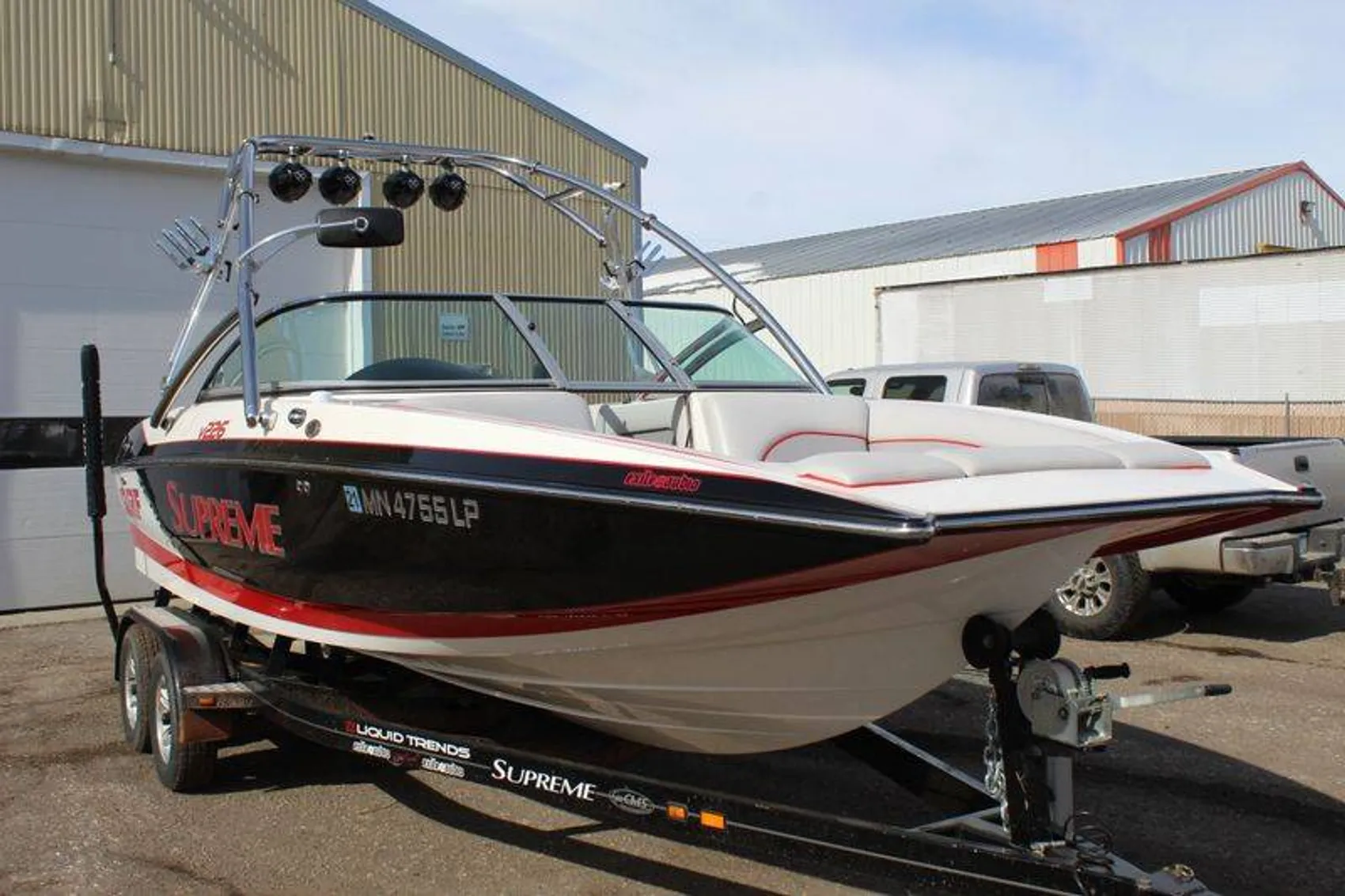 2011 Supreme V226
