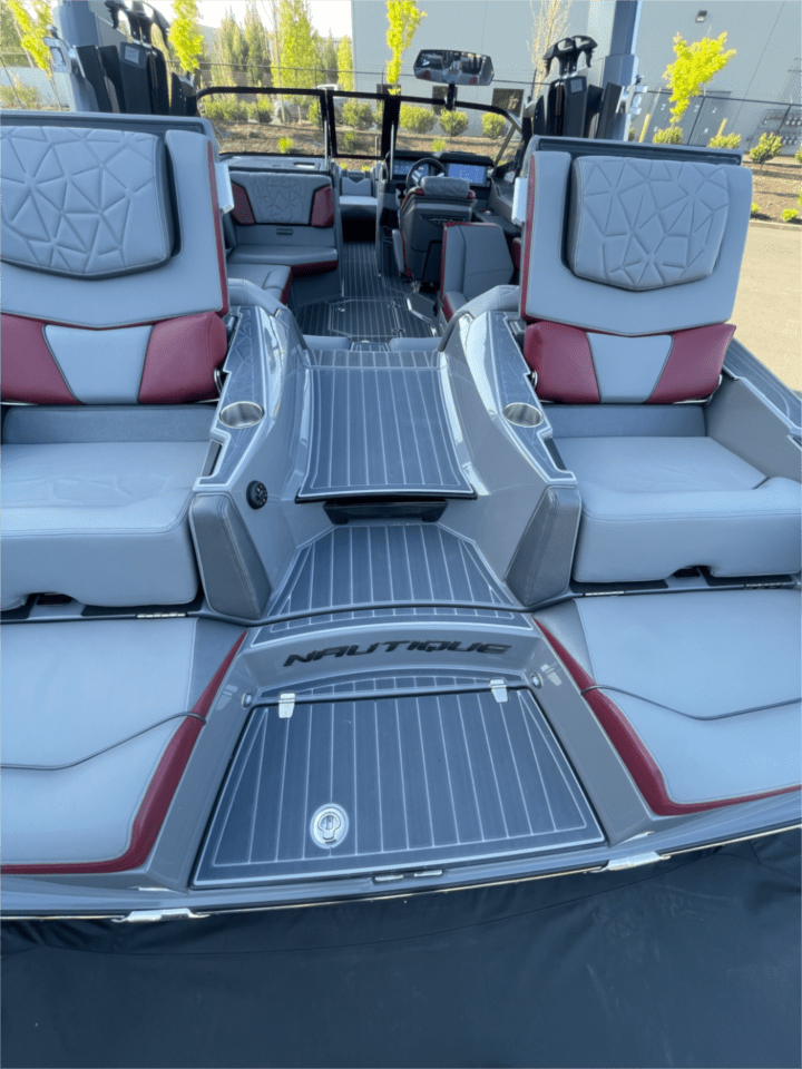 2023 Paragon 23 &#8220;130 hours&#8221;