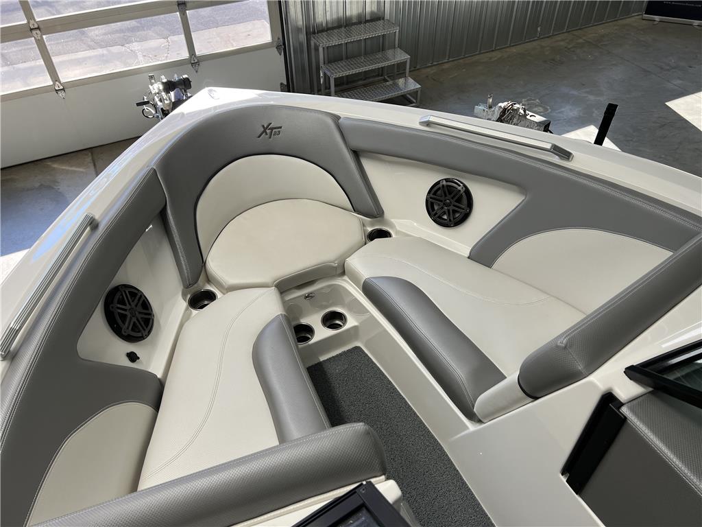 2017 MasterCraft XT23