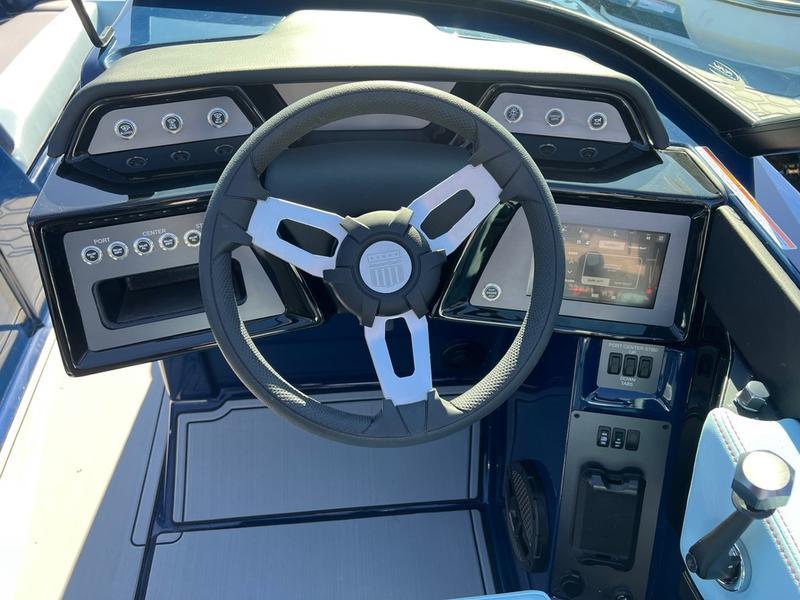 2025 MasterCraft NXT23