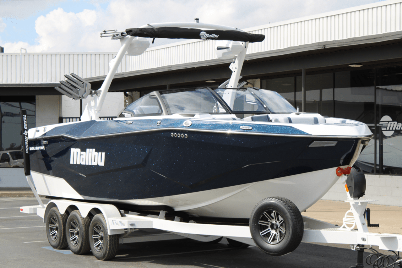 2025 Malibu 25 LSV