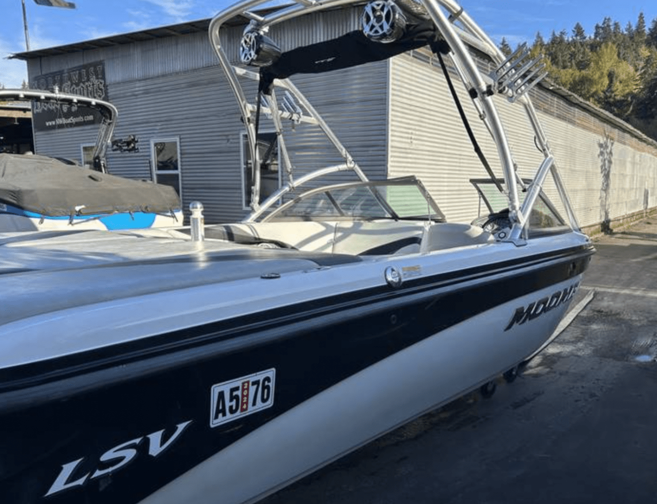 2010 Mooba LSV