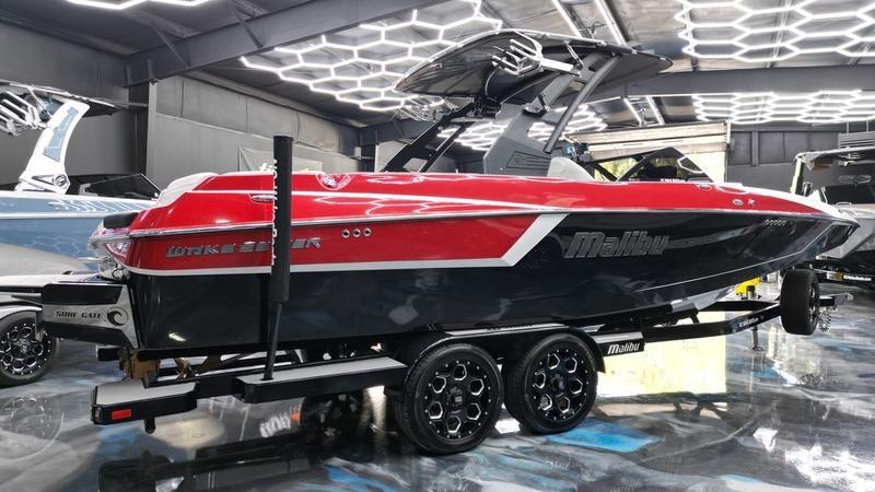 2018 Malibu Wakesetter 24 MXZ