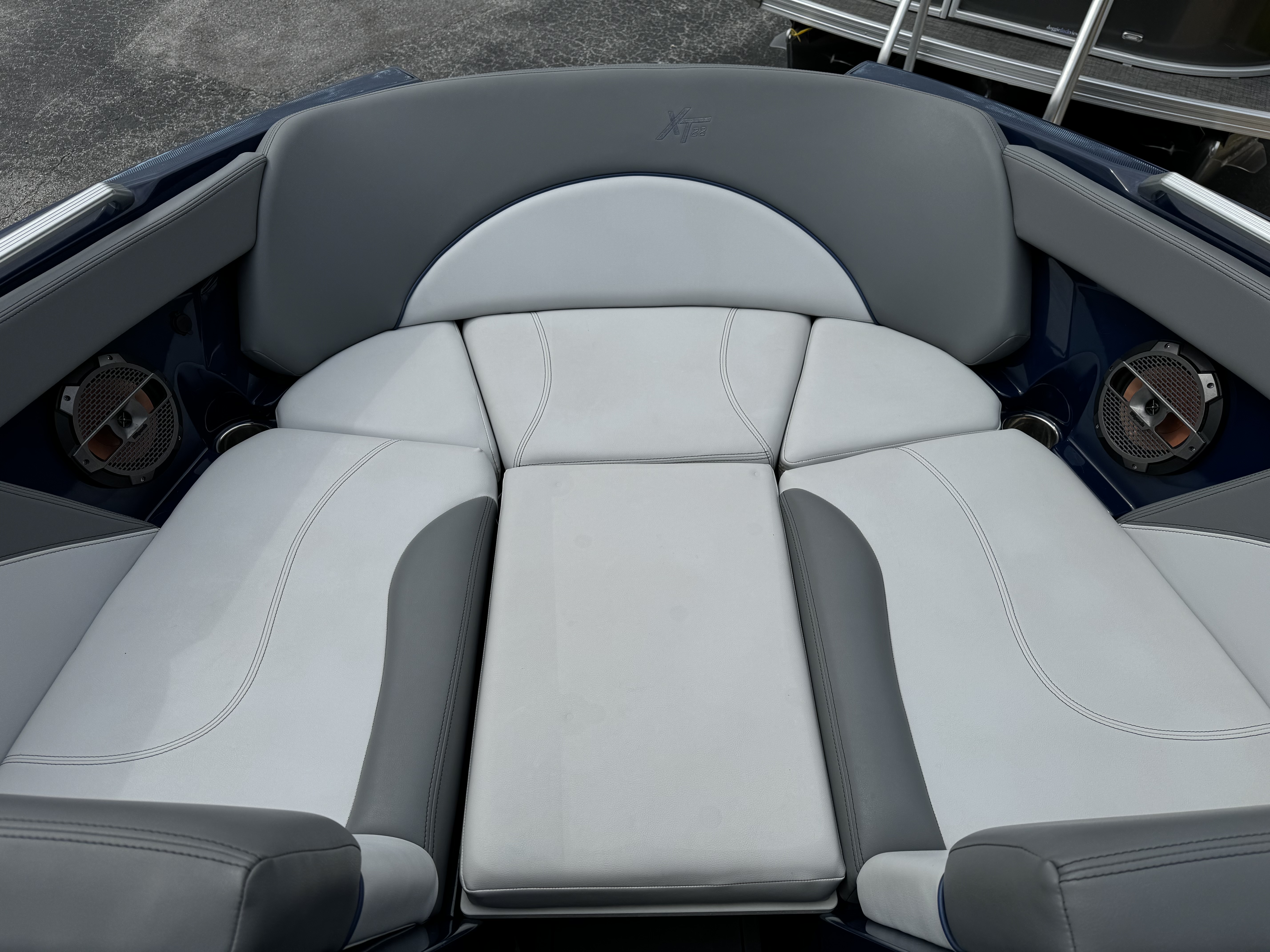 2020 MasterCraft XT22