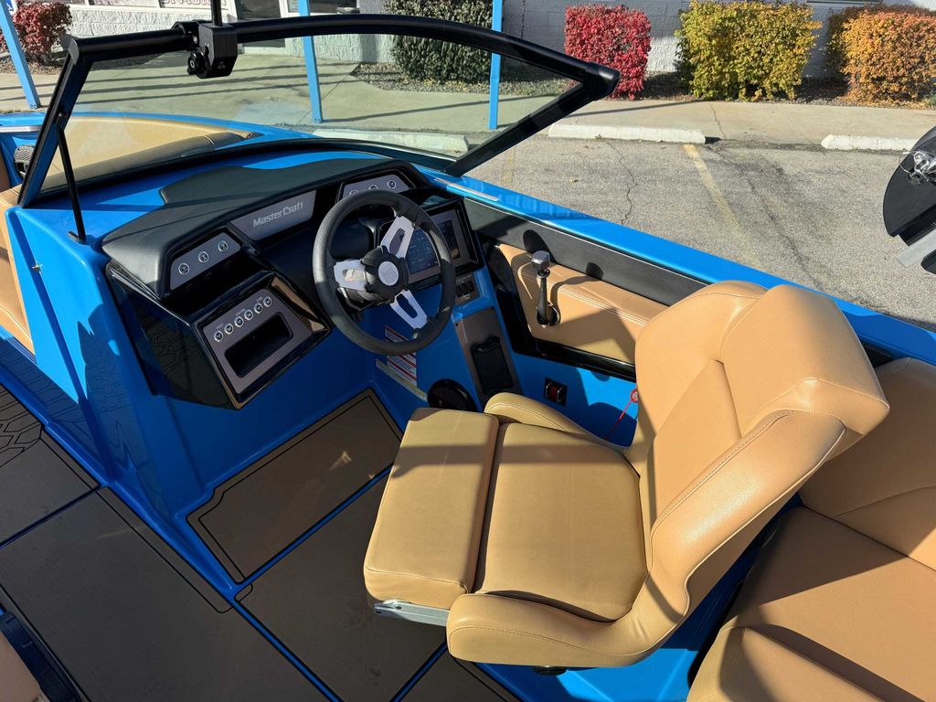 2024 MasterCraft NXT23