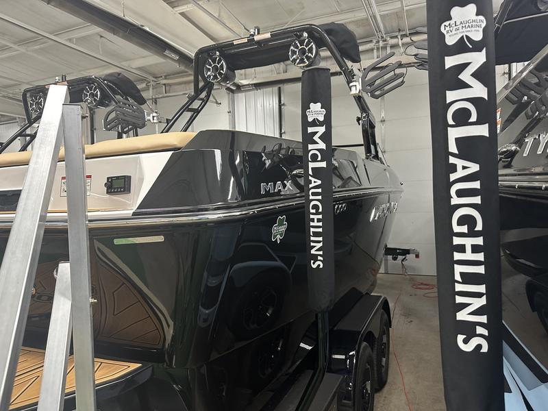 2024 MOOMBA MAX
