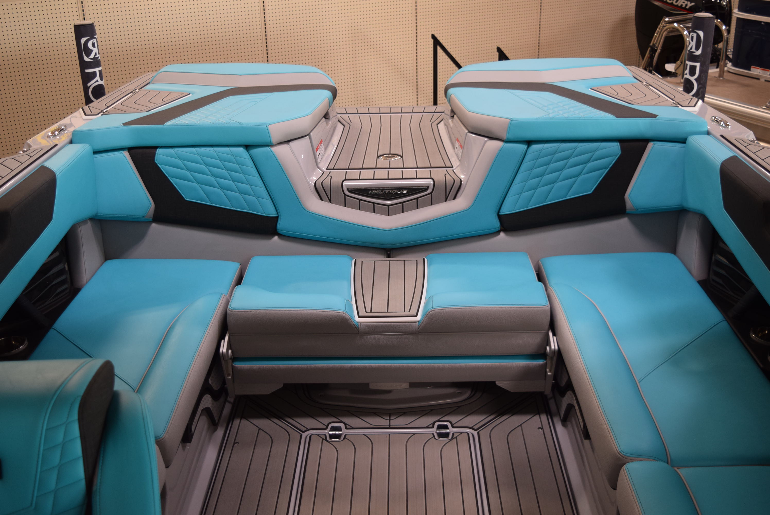 2024 Nautique Super Air G23