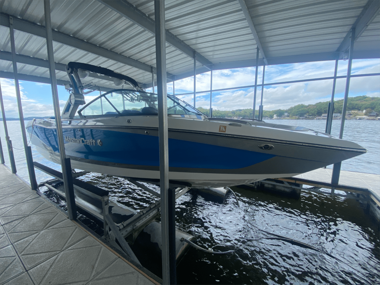 2022 MasterCraft X26