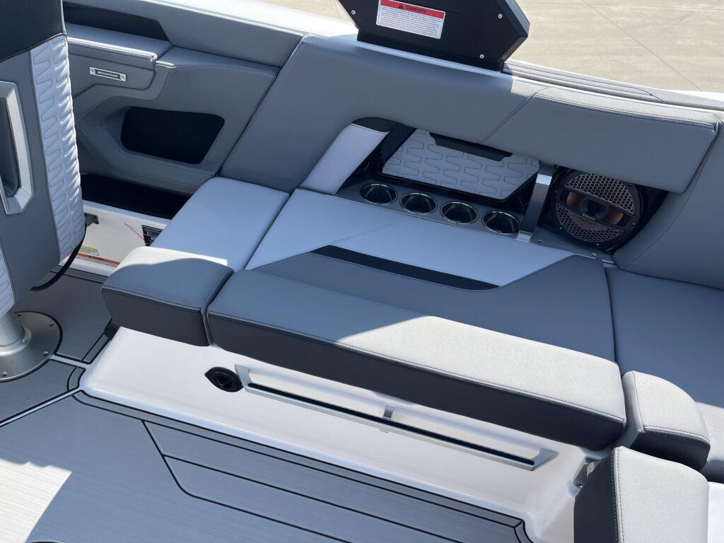 2025 MasterCraft X22