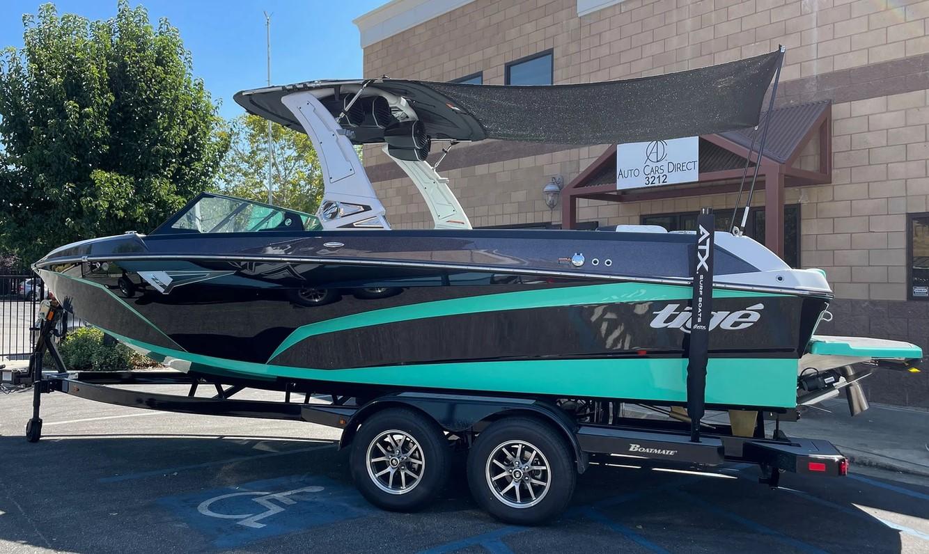 boat.Title