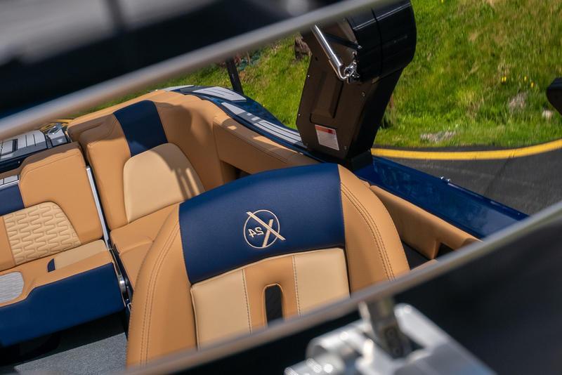 2025 MasterCraft X24