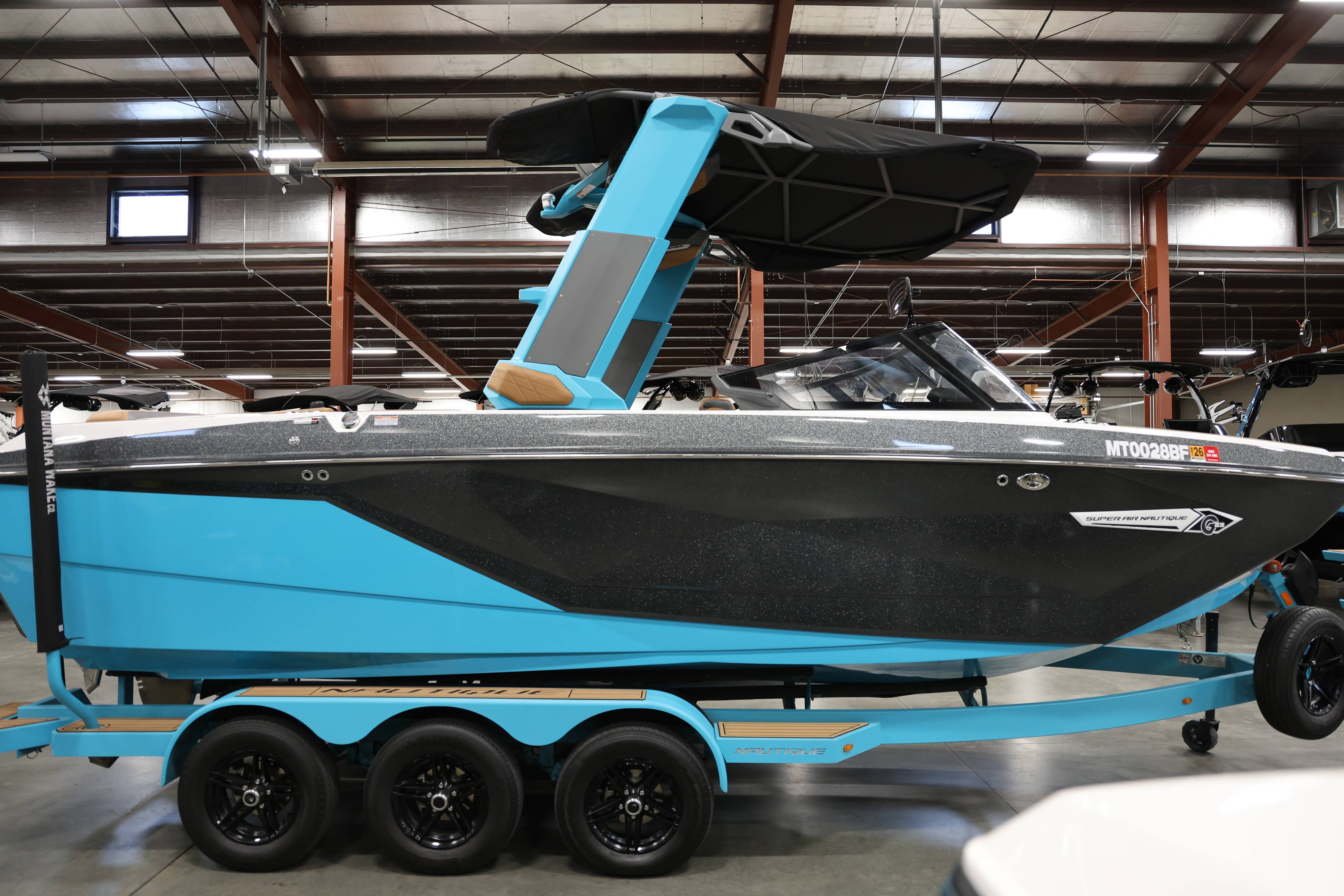 2022 Nautique G23