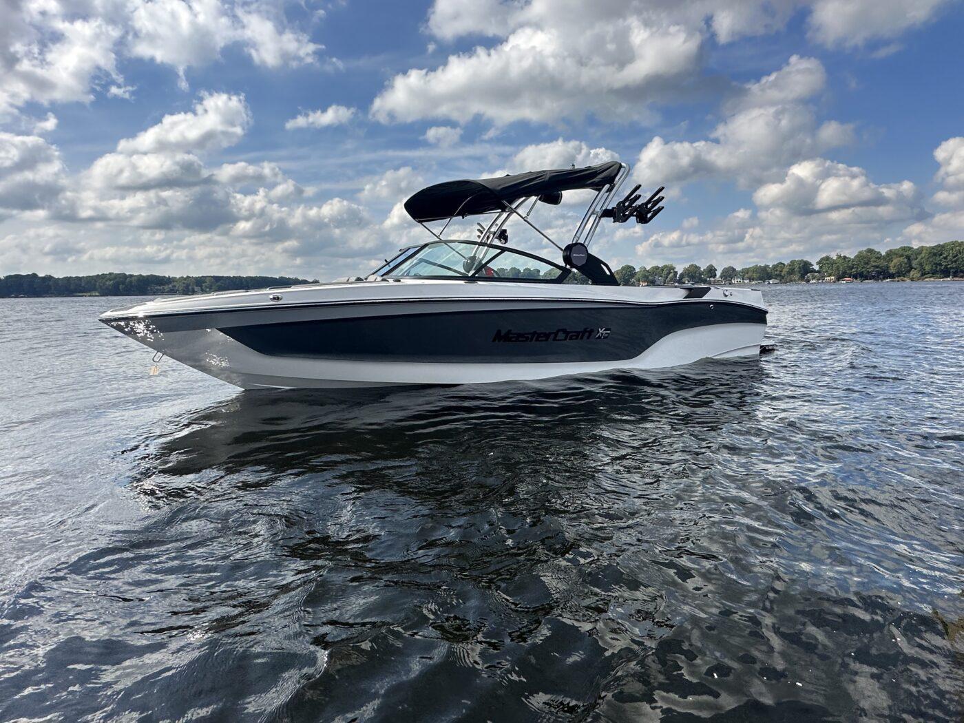 2024 MasterCraft XT25