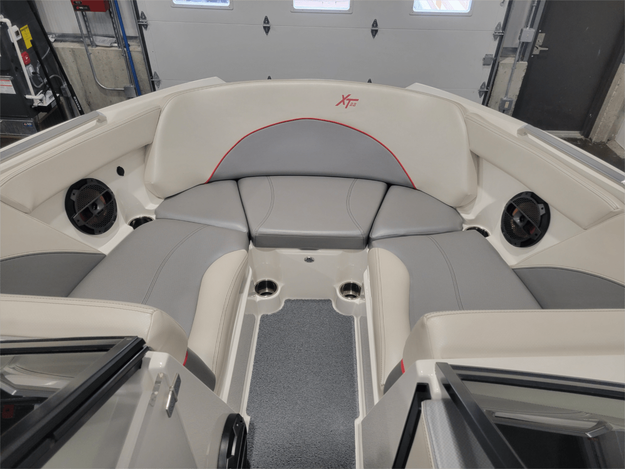 2018 Mastercraft XT22
