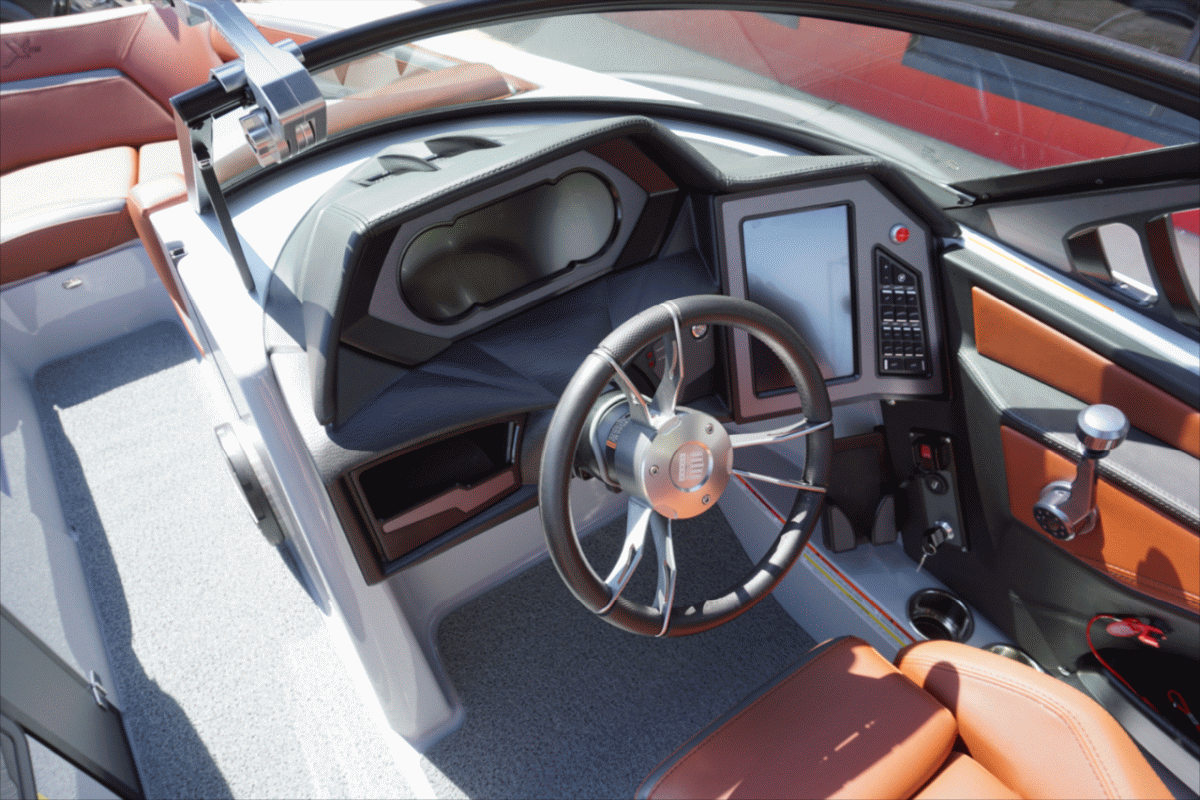 2024 MasterCraft XStar S – Factory Demo