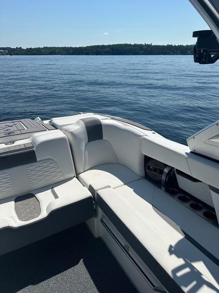 2023 MasterCraft X22