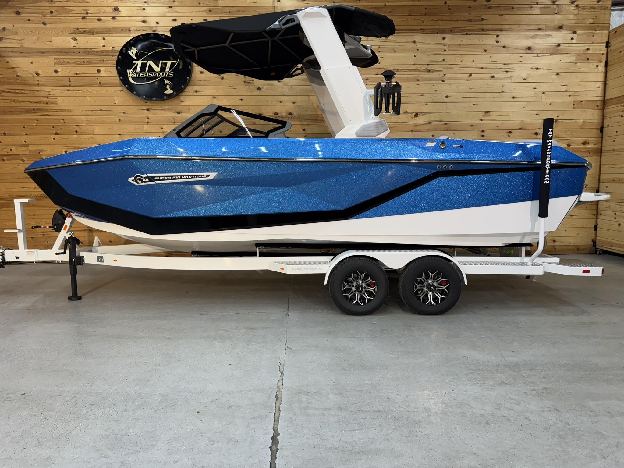 2025 Nautique G23 Icon