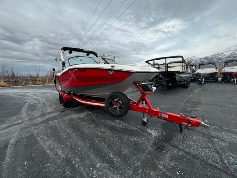 2021 MasterCraft NXT22