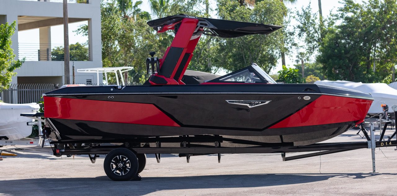 2022 Nautique S23