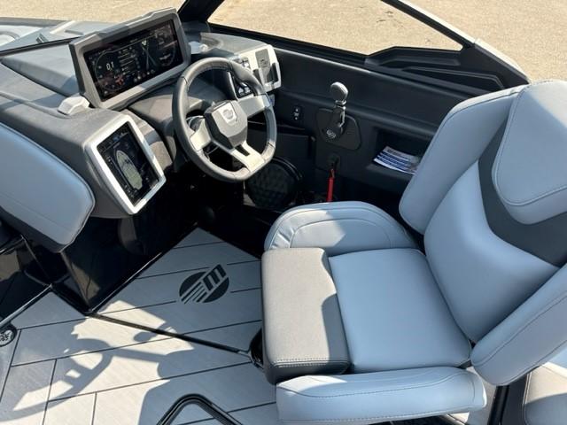 2024 Malibu 22 LSV *Huge MSRP Discounts*