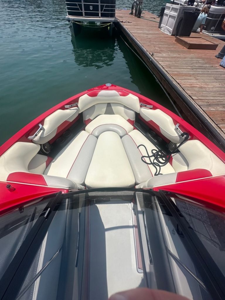 2015 Malibu Boats 22 VLX