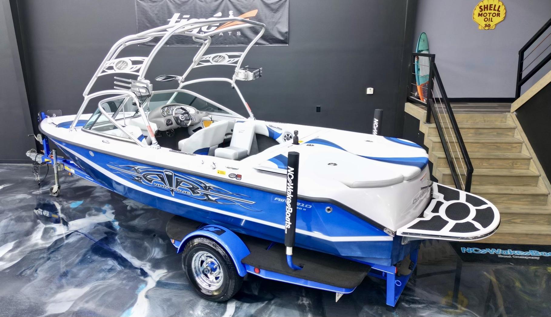 2006 Super Air Nautique 210 Team Edition