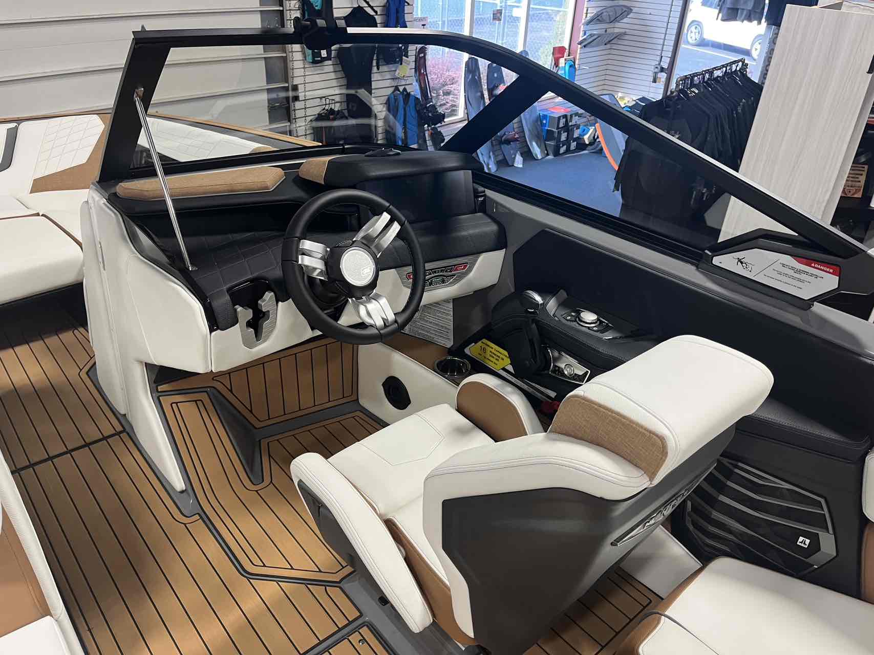 2024 Nautique G23