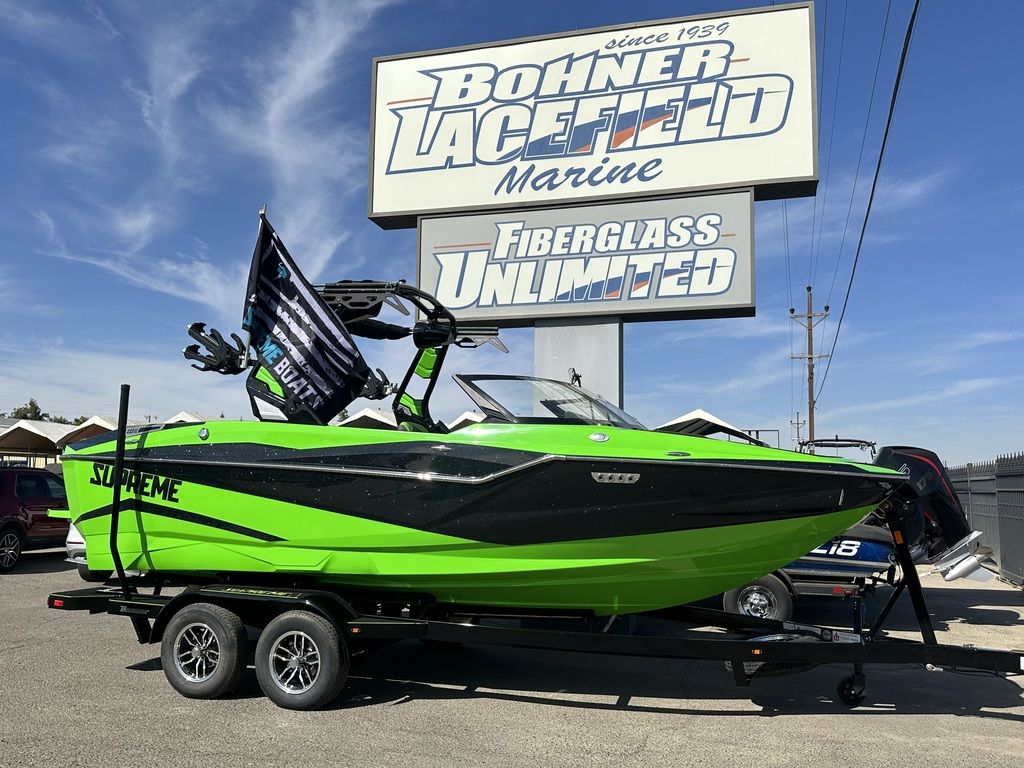 2024 supreme boats ZS212