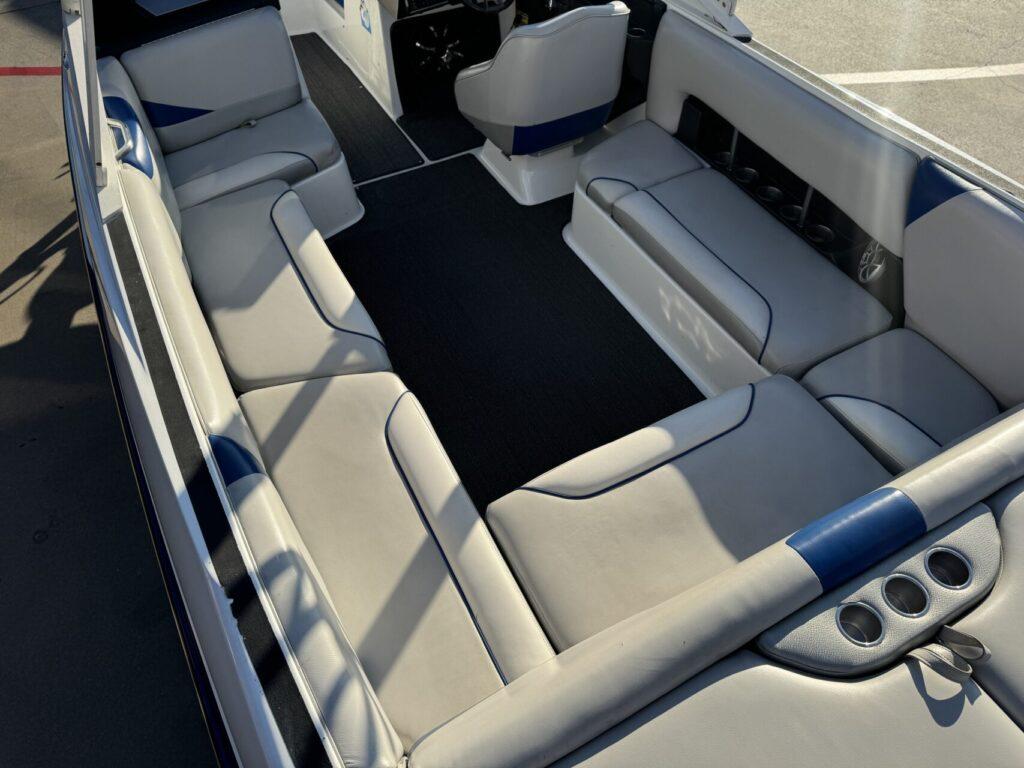 2014 Axis A24