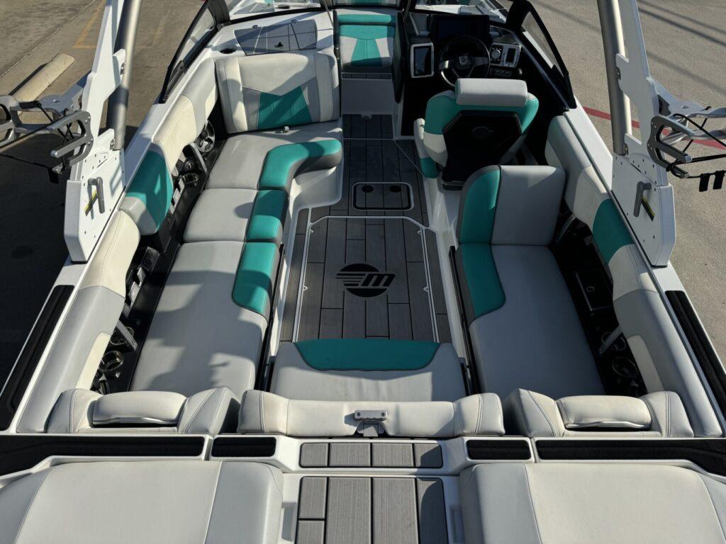 2020 Malibu 23 MXZ
