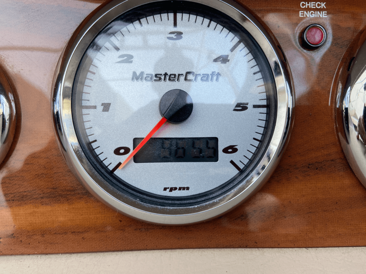 2004 Mastercraft Maristar 230VRS – Surf Setup – Excellent Condition