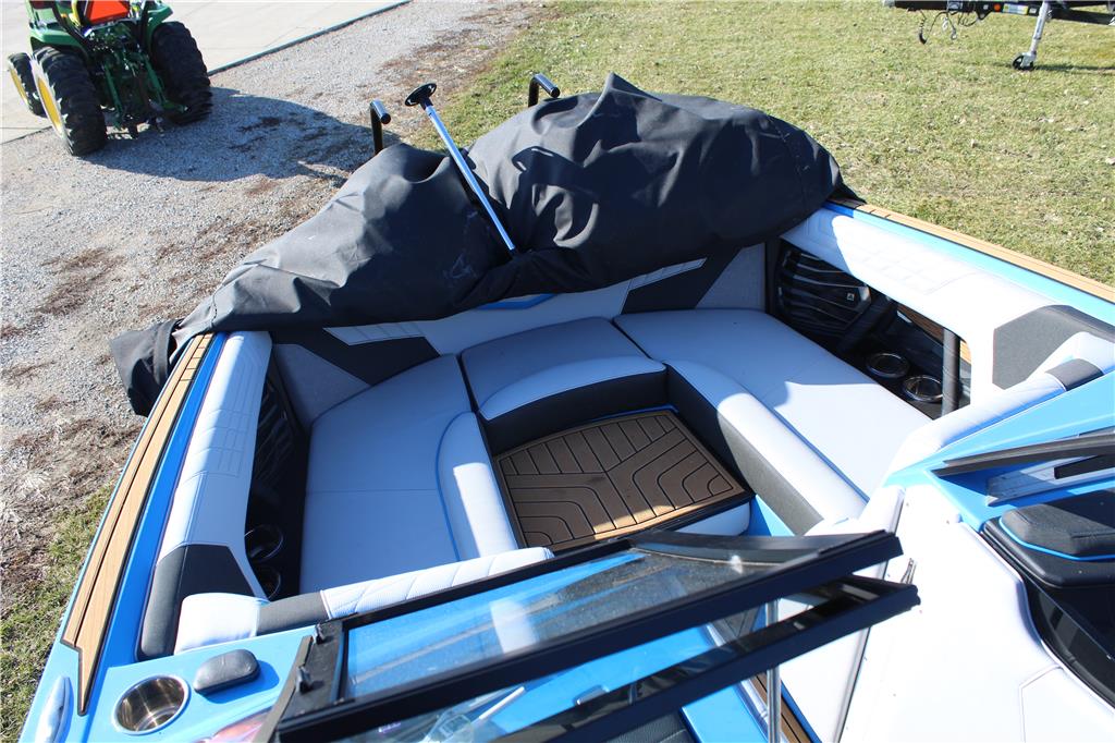 2023 Nautique G23