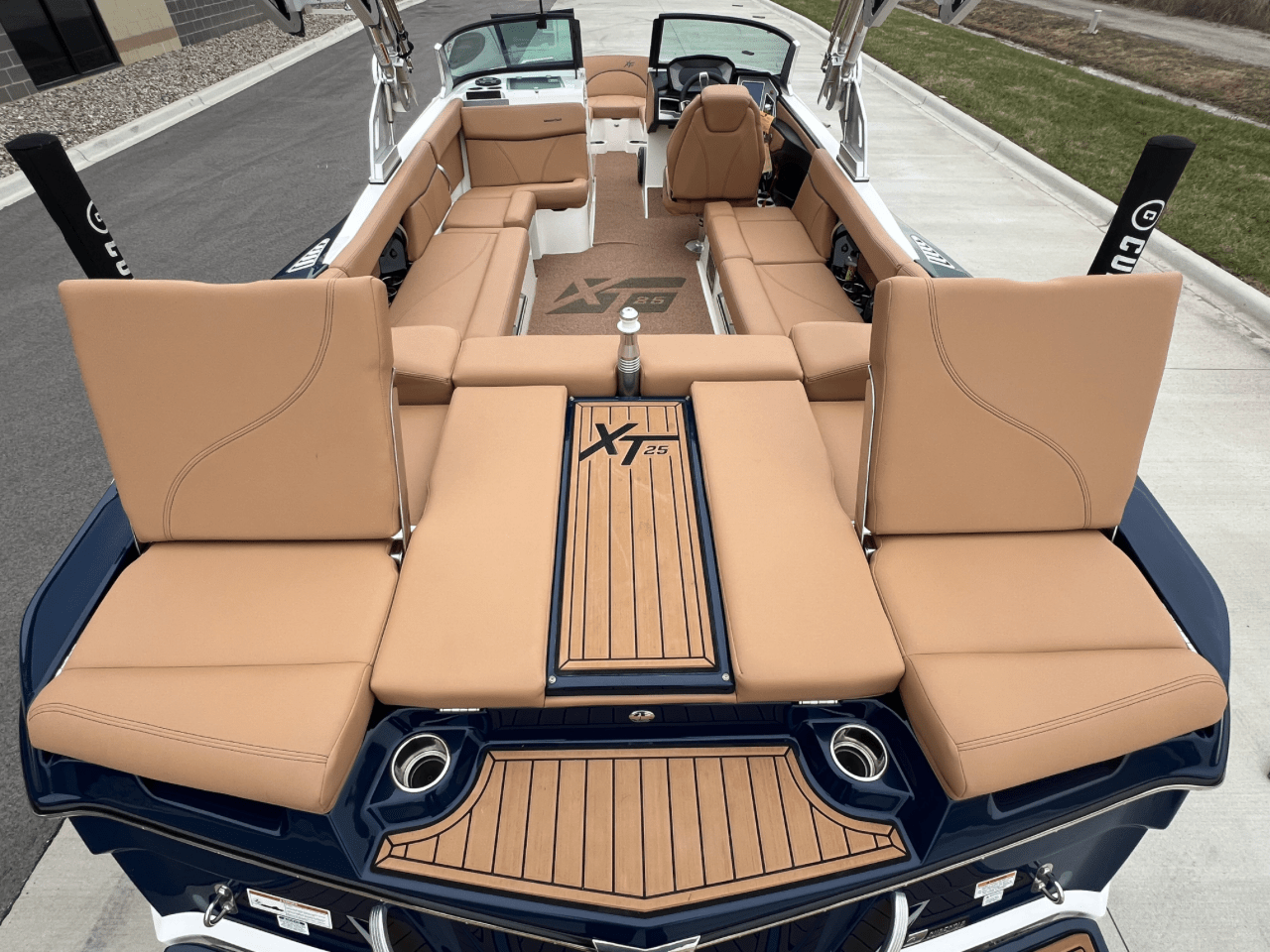 2022 MasterCraft XT25